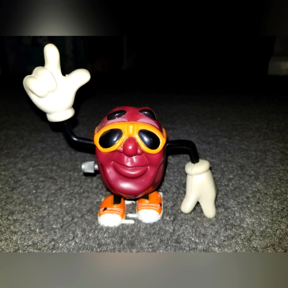 Original Large 1980's Windup dancing California Raisin